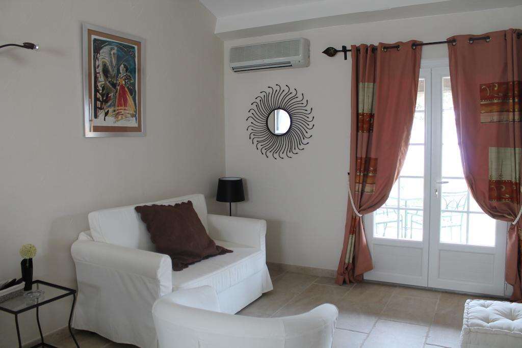 Residence Mas Du Tadorne 圣马迪拉莫 客房 照片